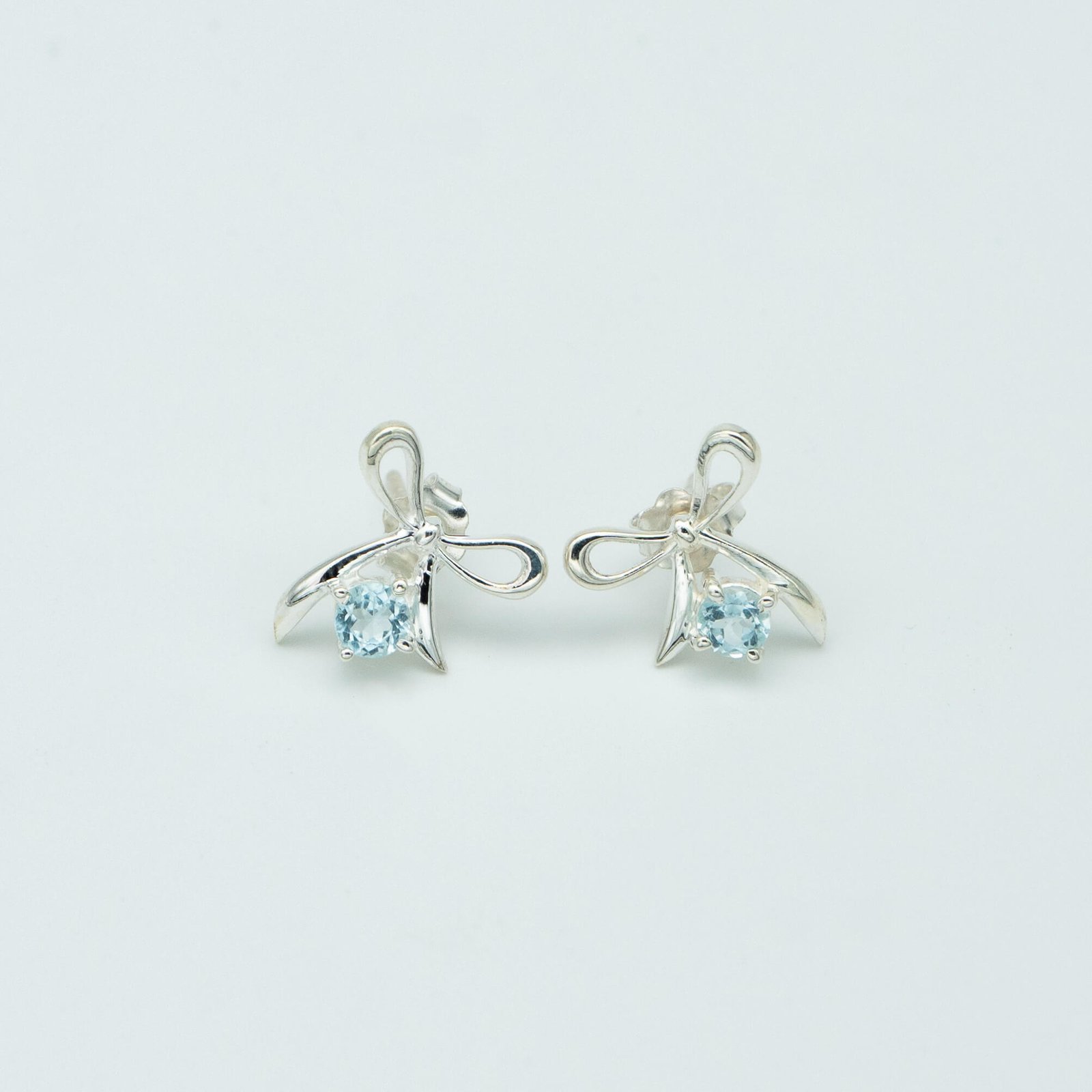 925 Silver earrings – bows with dangling ribbons, two clear diamonds in the  centre, afro hook